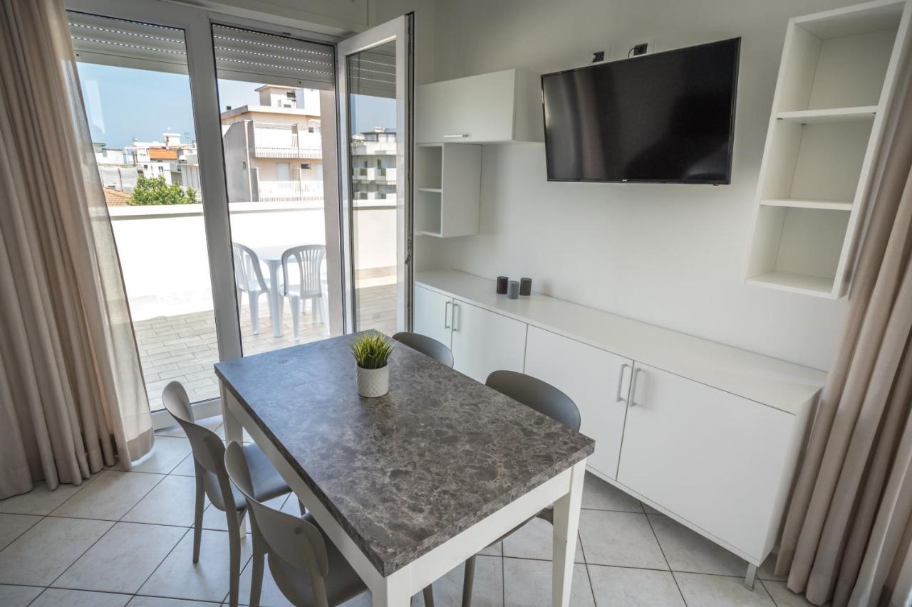 Rimini Bay Suites&Residence Exterior photo